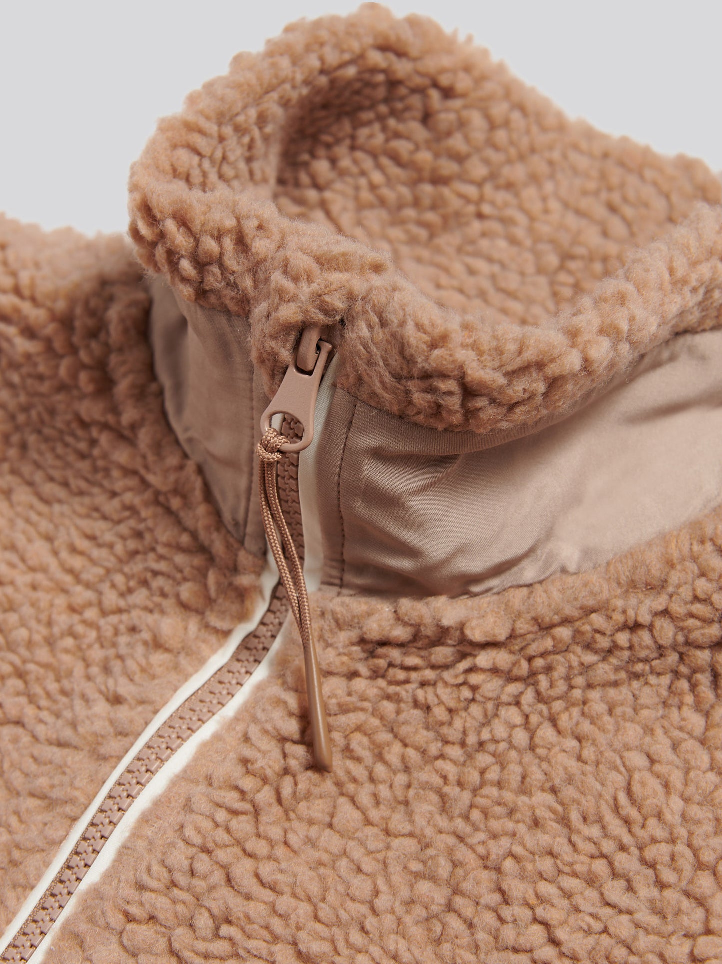 Womens Double Horsemen Borg Zip Funnel in Natural