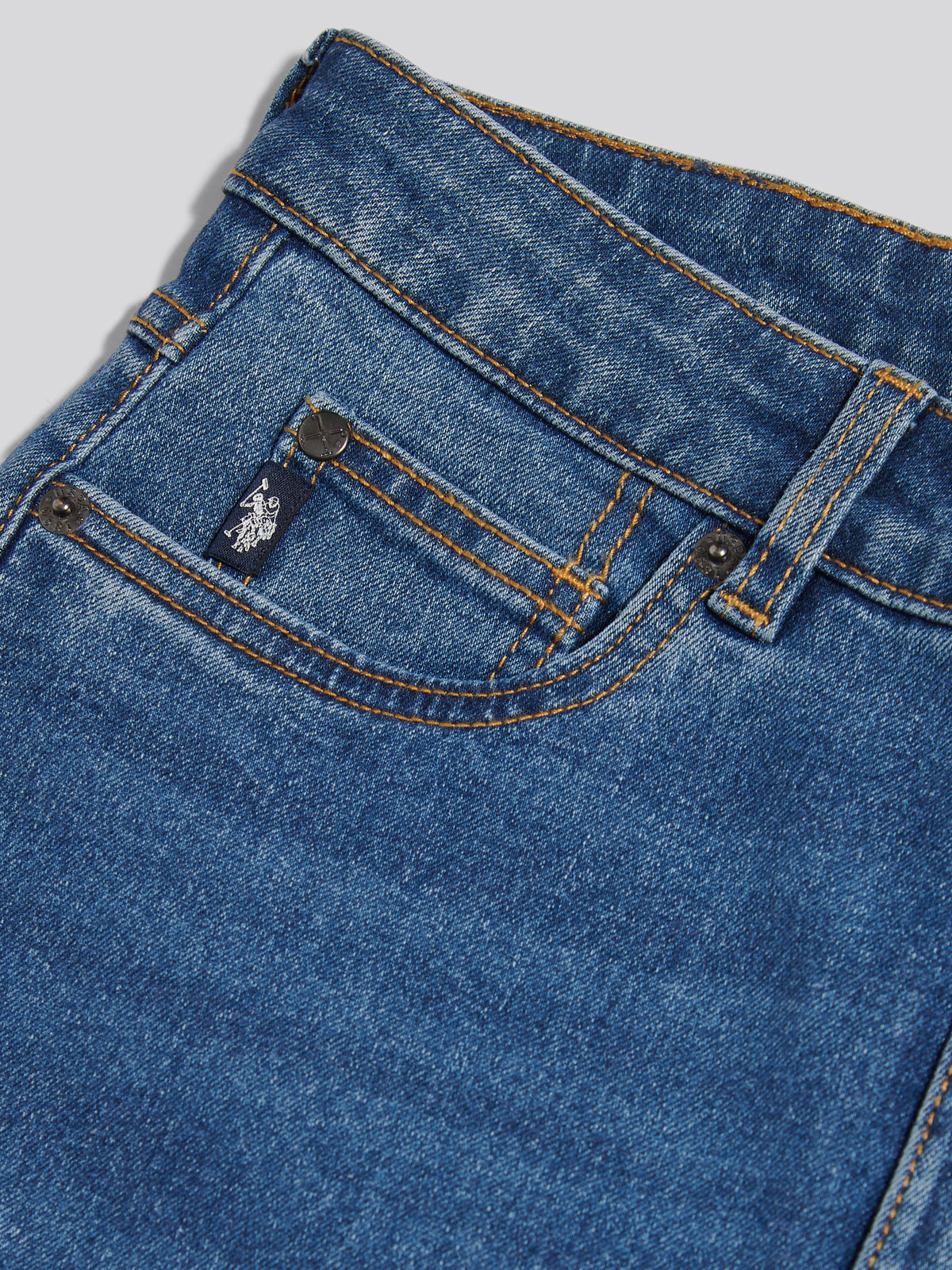 Womens Wide Fit Jean Mid Blue Wash