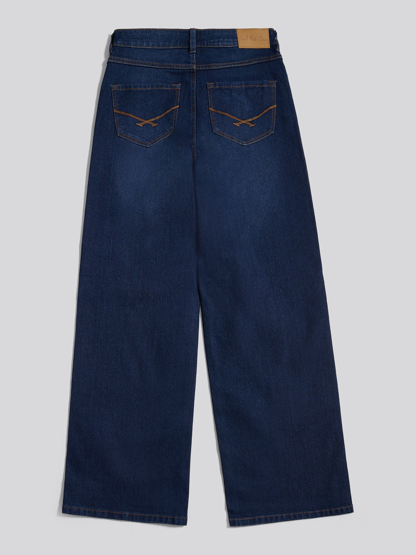 Womens Wide Fit Jean in Dark Blue Wash