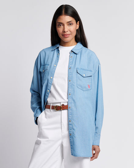 Womens Chambray Overshirt in Light Chambray Blue