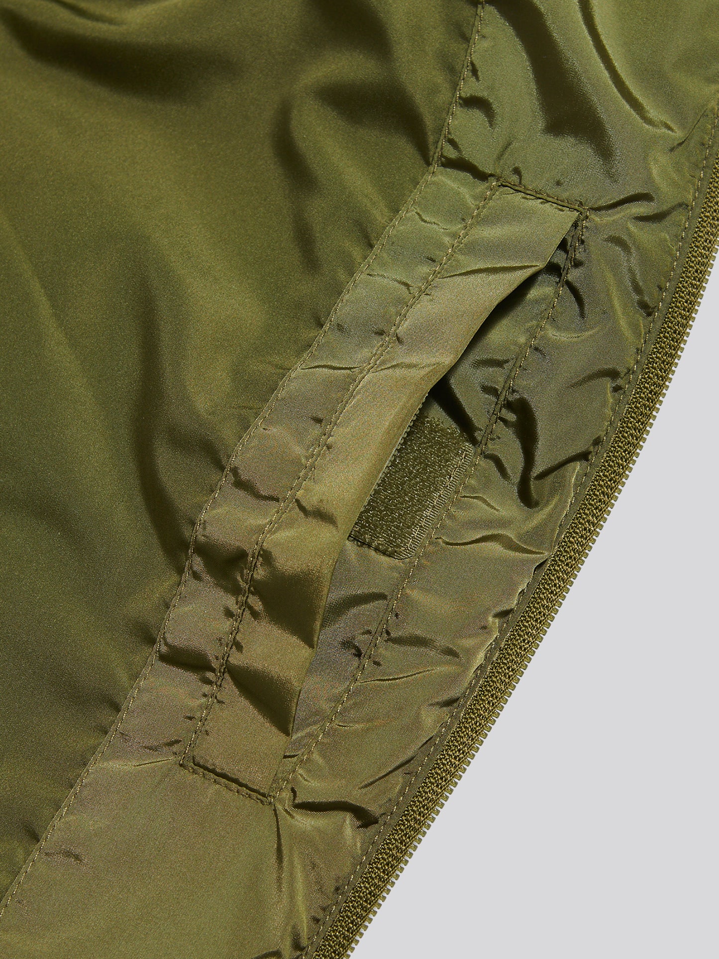 Womens Lightweight Puffer Gilet Olive Branch